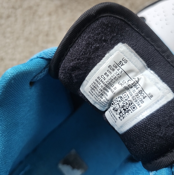 Nike Jordan 1 - Picture 5 of 5